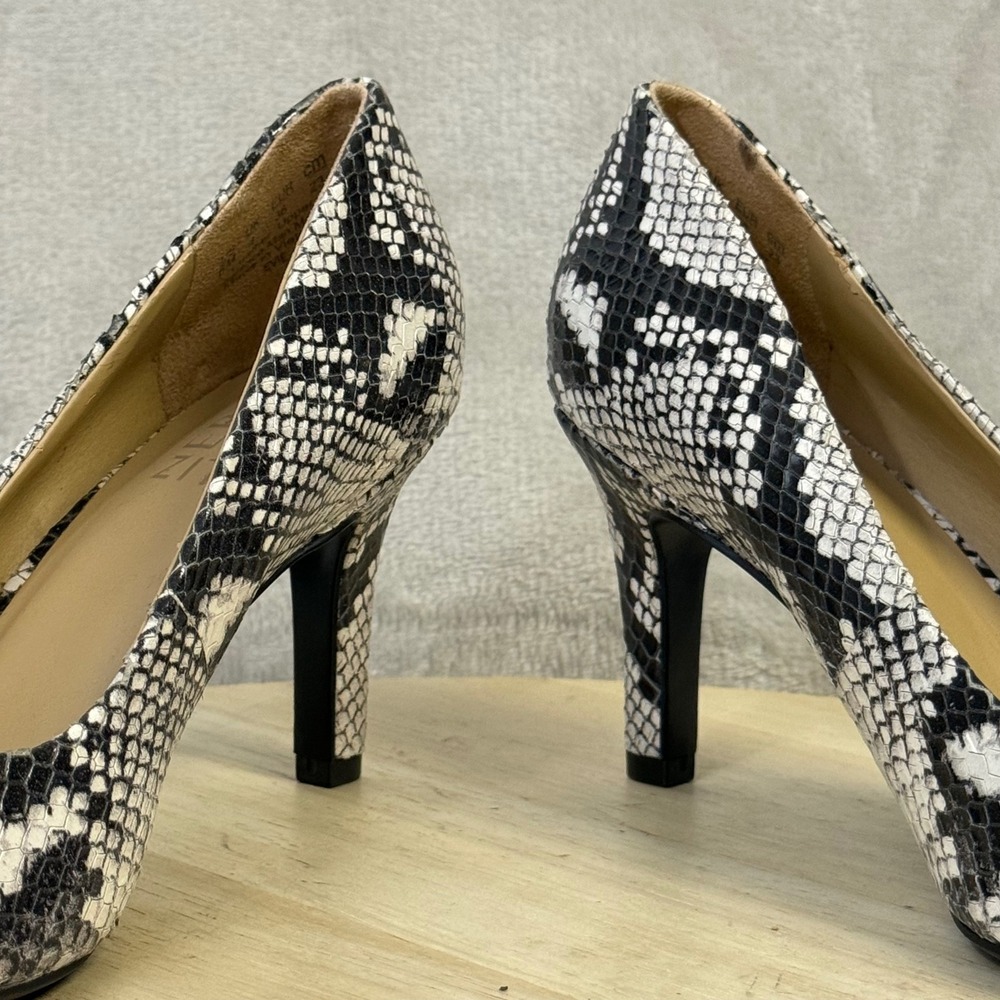 Naturalizer Anna Snakeskin Pointed Toe Pumps Black White Leather Heels Size 6M - Picture 10 of 16